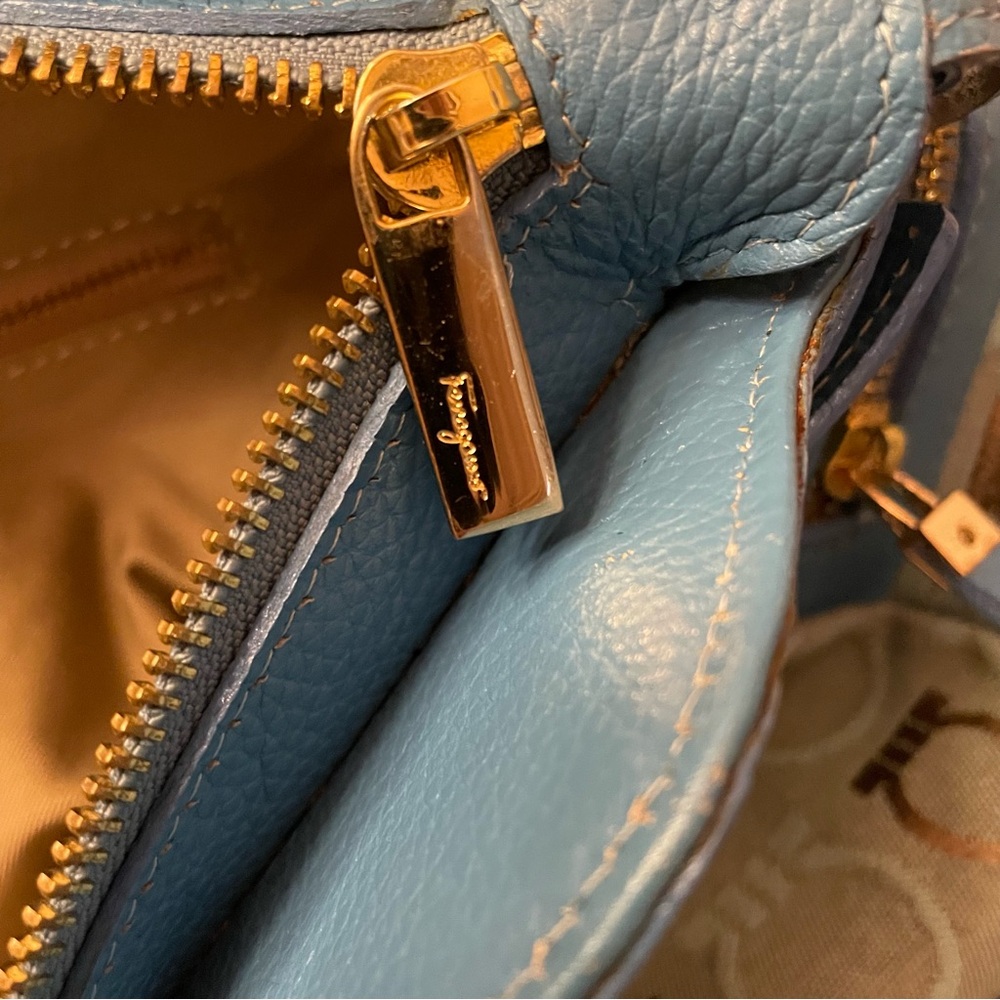 Vintage Salvatore Ferragamo Leather Shoulder Bag - Picture 10 of 12